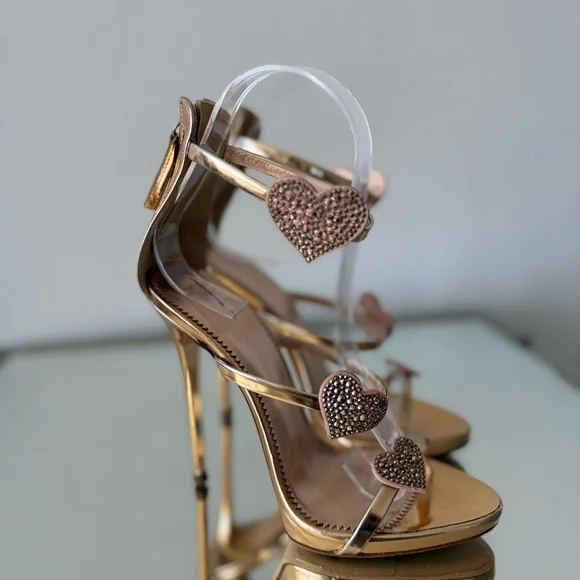 EUC Giuseppe Zanotti Triple Heart Strappy Sandal 35.5 $1,195